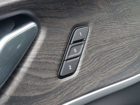 New 2026 Jeep Grand Cherokee L Limited AWD/4WD image 11