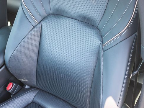 Used 2025 Toyota Crown Platinum w/ Carpet Mat Package (TMS) AWD/4WD image 23