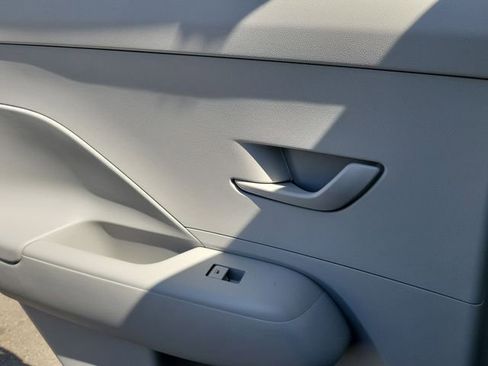 New 2026 Hyundai Kona SE FWD image 24