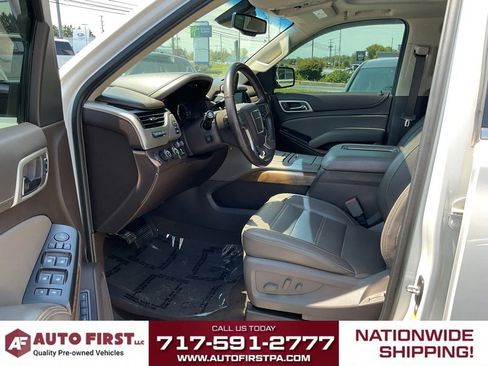 Used 2019 GMC Yukon Denali w/ Denali Ultimate Package AWD/4WD image 7