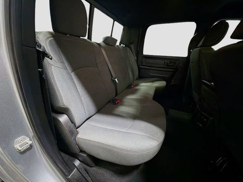 Used 2024 RAM 2500 Tradesman w/ Chrome Appearance Group AWD/4WD image 25