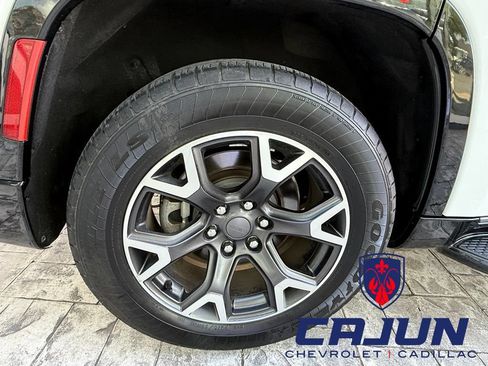Used 2024 Jeep Wagoneer Series III AWD/4WD image 26