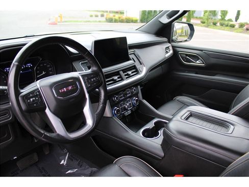 Used 2021 GMC Yukon SLT image 9