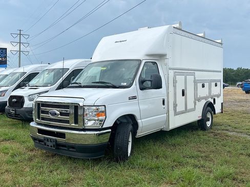 New 2025 Ford E-350 and Econoline 350 Super Duty w/ Power Equipment Group RWD image 2