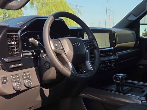 Used 2026 Chevrolet Silverado 1500 ZR2 AWD/4WD image 10