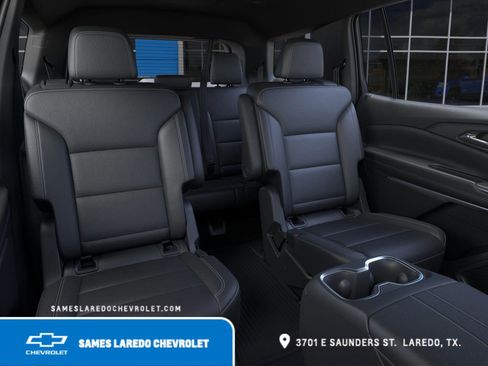 New 2025 Chevrolet Traverse LT w/ Driver Confidence Package image 17