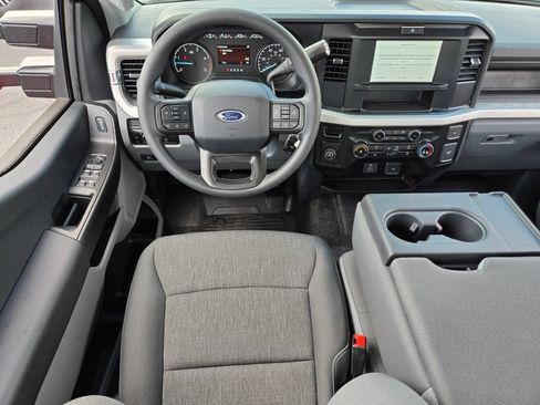 New 2025 Ford F250 XL RWD image 15