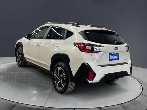 Used 2024 Subaru Crosstrek 2.0i Premium w/ Crosstrek Mirror Package AWD/4WD image 3