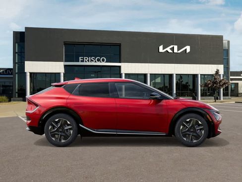 New 2026 Kia EV6 Wind RWD image 7