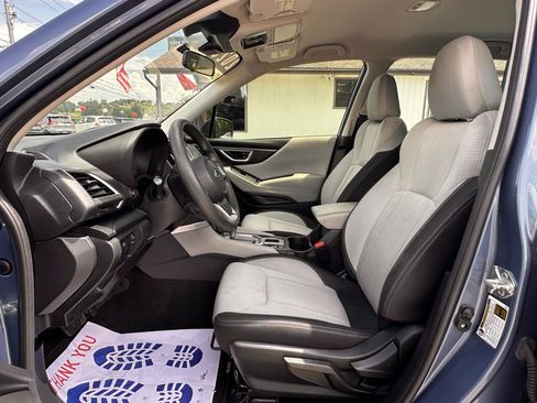 Used 2023 Subaru Forester AWD/4WD image 26