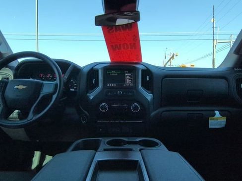 New 2025 Chevrolet Silverado 2500 W/T w/ WT Convenience Package image 2