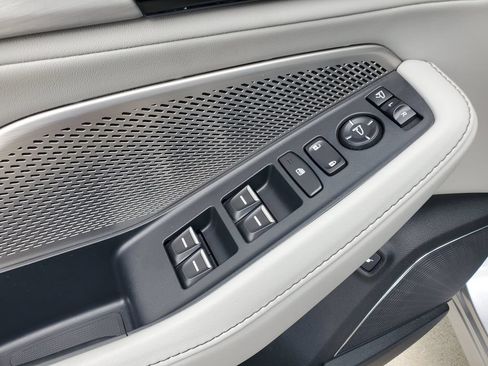 Used 2024 Acura MDX FWD w/ Technology Package image 21