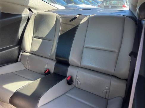 Used 2010 Chevrolet Camaro SS w/ LPO, Ground Effects Package image 9