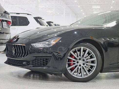 Used 2018 Maserati Ghibli S Q4 image 2