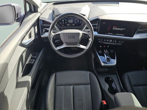 Used 2023 Audi Q4 e-tron Premium Plus image 4