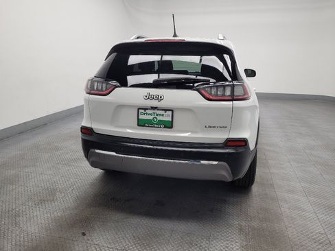 Used 2019 Jeep Cherokee Limited FWD image 7