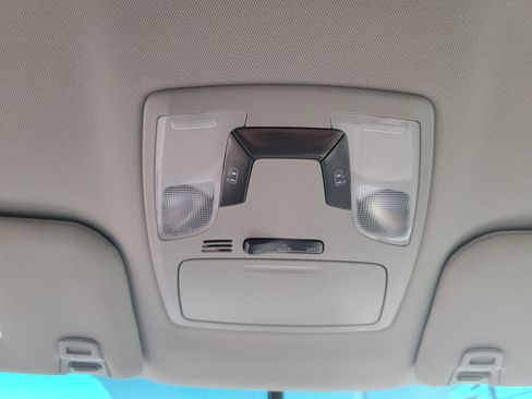 Used 2017 Toyota Sienna LE image 26