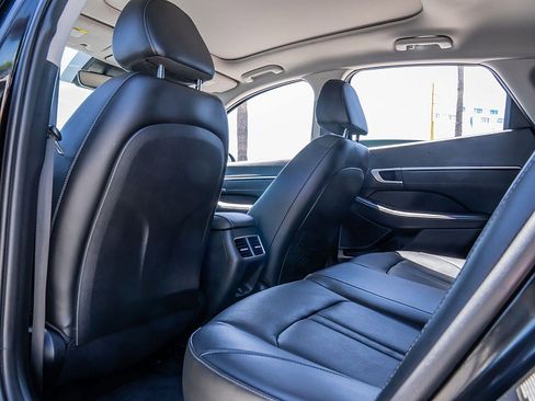 Used 2021 Hyundai Sonata Limited image 17