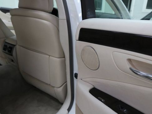 Used 2008 Lexus LS 460 L w/ Preferred Accessory Pkg RWD image 99