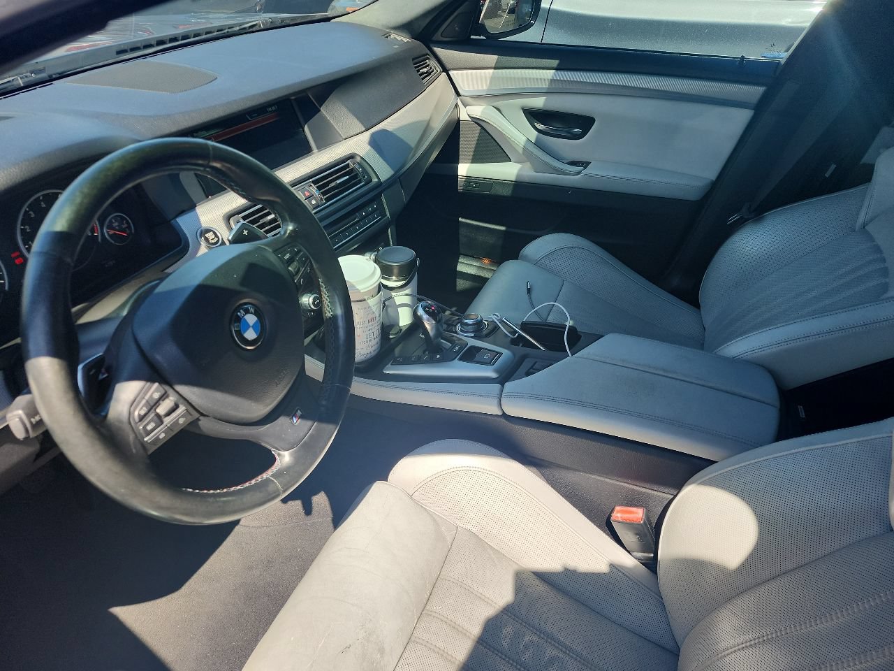 Used 2013 BMW M5 RWD image 3