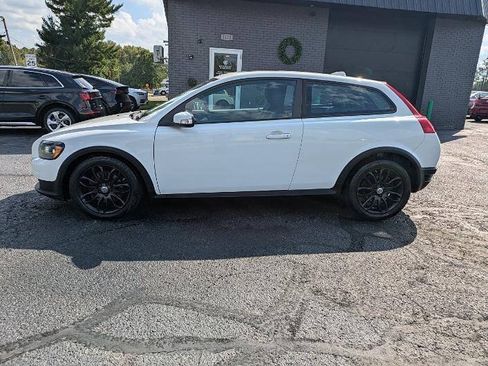 Used 2009 Volvo C30 FWD image 3