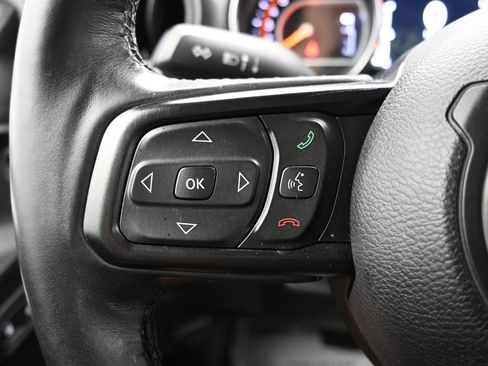 Certified 2019 Jeep Wrangler Unlimited Sport image 24