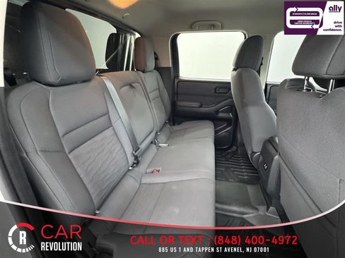Used 2022 Nissan Frontier S AWD/4WD image 46