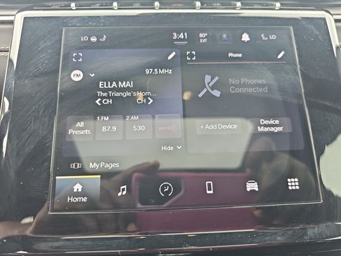 Used 2024 Jeep Grand Cherokee Altitude AWD/4WD image 21