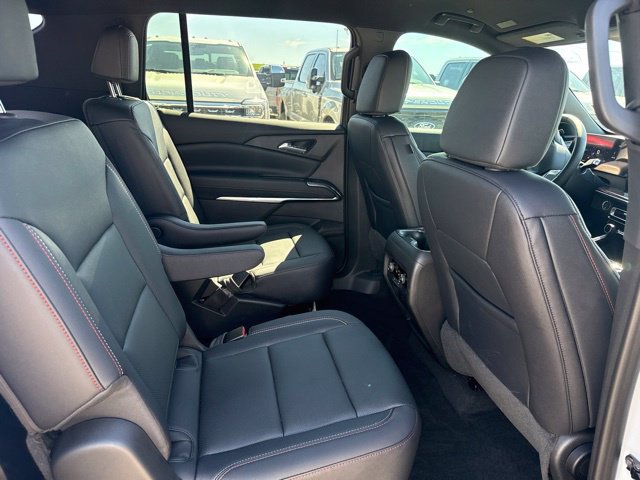 Used 2026 Chevrolet Traverse Z71 AWD/4WD image 18