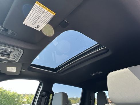 New 2025 Chevrolet Silverado 2500 ZR2 w/ Technology Package image 55