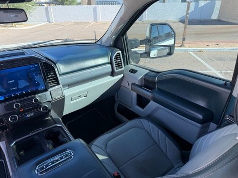 Used 2022 Ford F350 Limited AWD/4WD image 19