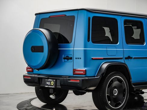 Used 2025 Mercedes-Benz G 63 AMG 4MATIC w/ Night Package Magno image 18