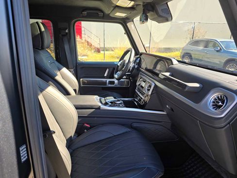 Used 2023 Mercedes-Benz G 63 AMG 4MATIC image 11