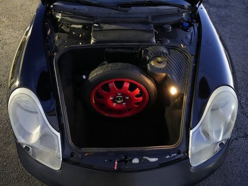 Used 2004 Porsche Boxster S image 19