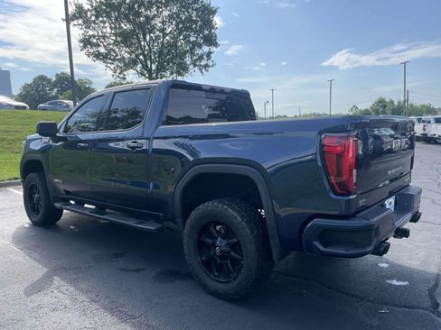 Used 2020 GMC Sierra 1500 AT4 w/ AT4 Premium Package AWD/4WD image 6
