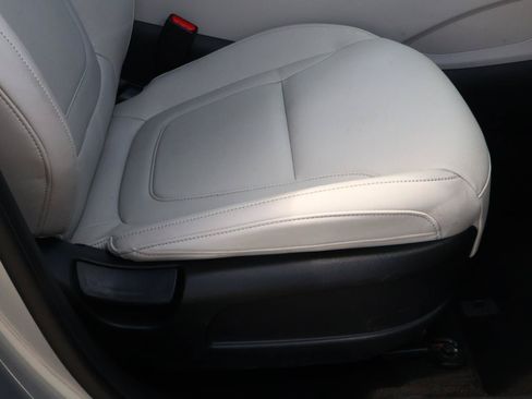 Used 2025 Hyundai Tucson SEL FWD image 18