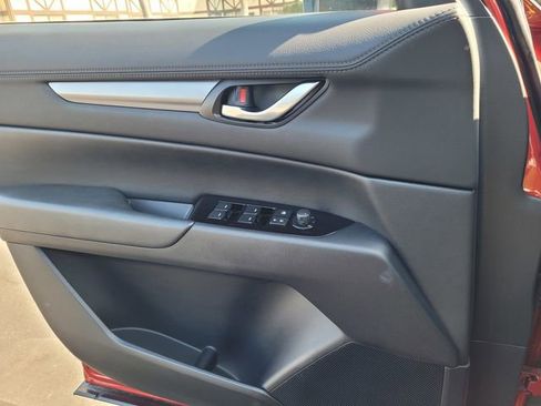 Used 2025 MAZDA CX-5 AWD 2.5 S w/ Preferred Package image 13