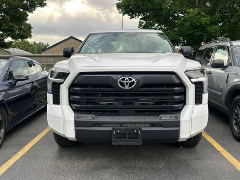 Used 2024 Toyota Tundra SR5 w/ SR5 Premium Package AWD/4WD image 2