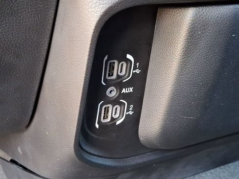 Used 2022 RAM 1500 Big Horn AWD/4WD image 26