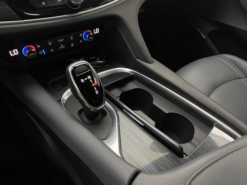 Used 2020 Buick Enclave Premium w/ Surround and Sites Package FWD image 31