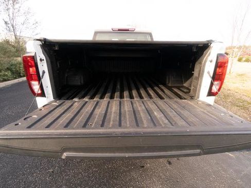 Used 2023 GMC Sierra 1500 Pro w/ Snow Plow Prep Package image 11