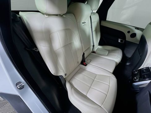 Used 2022 Land Rover Range Rover Sport HSE Silver Edition image 29