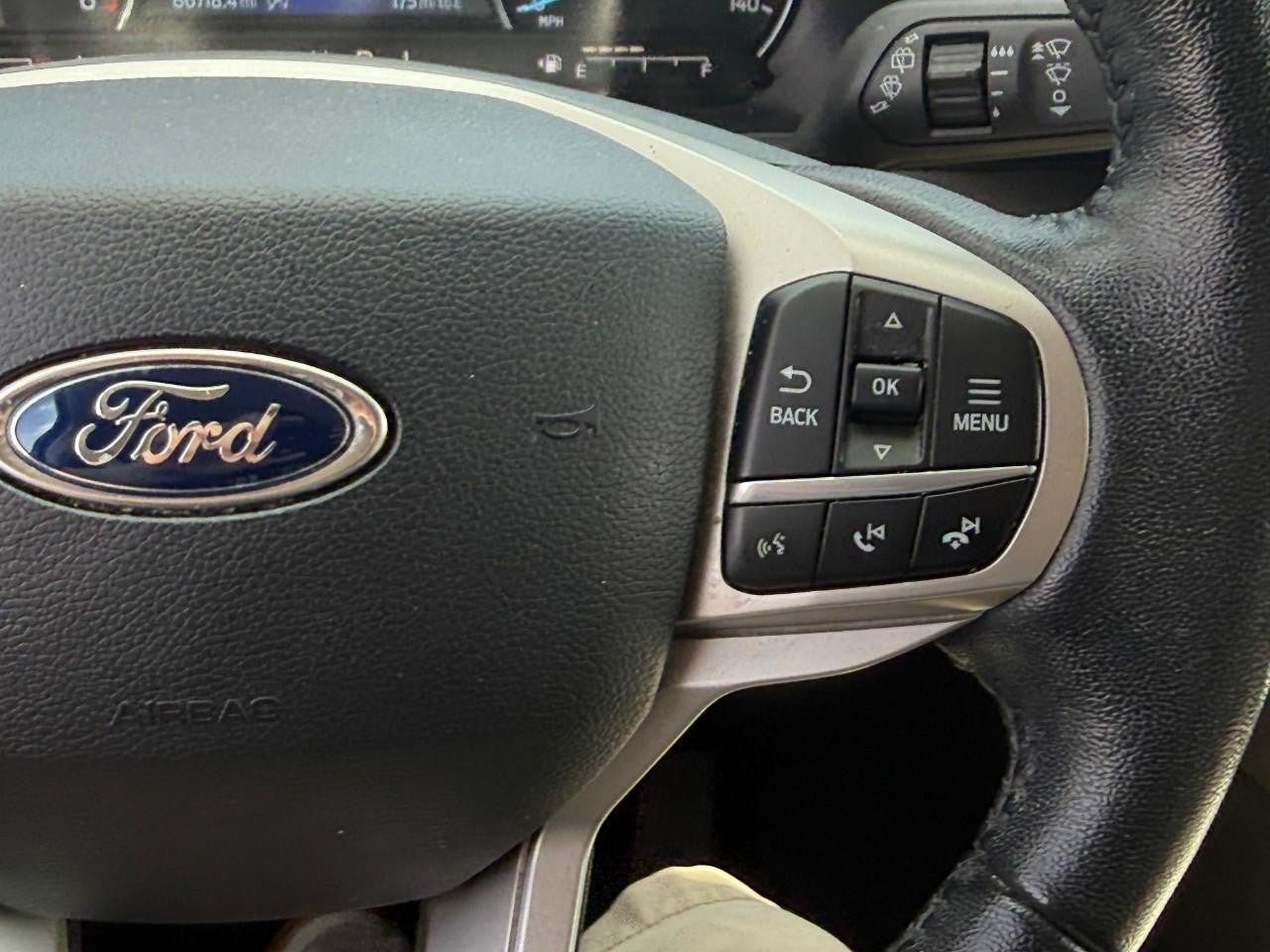 Used 2021 Ford Explorer XLT w/ Equipment Group 202A AWD/4WD image 22