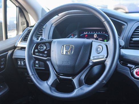 Used 2023 Honda Odyssey Touring image 16