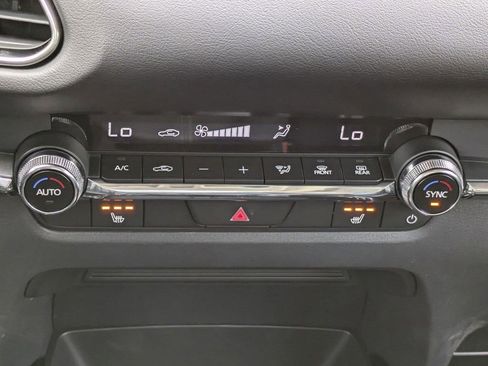 Certified 2025 MAZDA CX-30 AWD 2.5 S w/ Preferred Package image 24