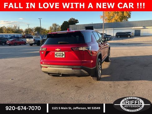 Used 2025 Chevrolet Equinox LT image 12
