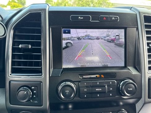 Used 2020 Ford F150 XLT w/ Equipment Group 302A Luxury AWD/4WD image 19