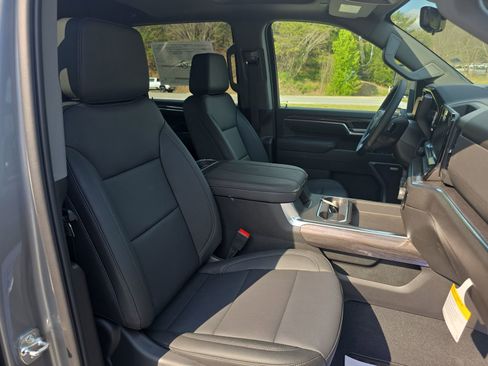New 2026 Chevrolet Silverado 2500 LTZ w/ Trail Boss Package AWD/4WD image 27