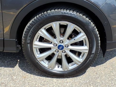 Used 2018 Ford Escape Titanium AWD/4WD image 10