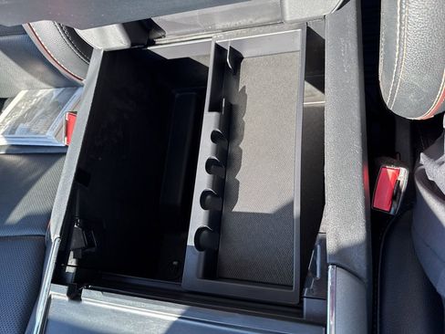 Used 2023 Ford F150 Lariat image 21